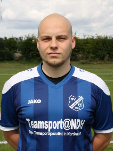 Fussballspieler beim SV blau-weiß Greußen: Hendrik Erdmann